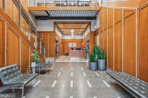 1133 14th St, Washington DC  20005-4234 exterior