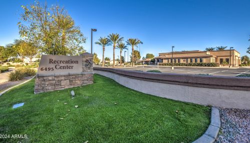 1274 Waterview Pl, Chandler AZ 85249-4852 exterior