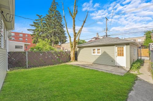 6230 Talman Ave, Chicago IL 60659-4009 exterior