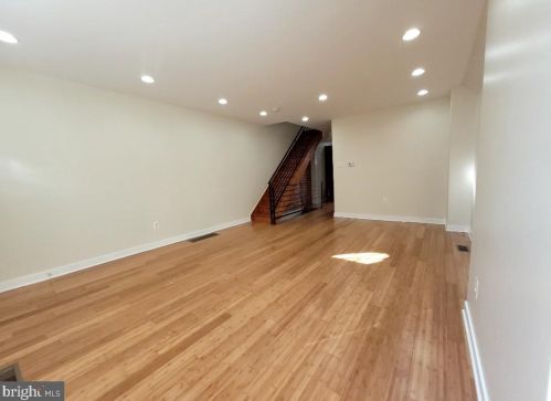 1725 Manton St, Philadelphia PA  19146-3017 exterior