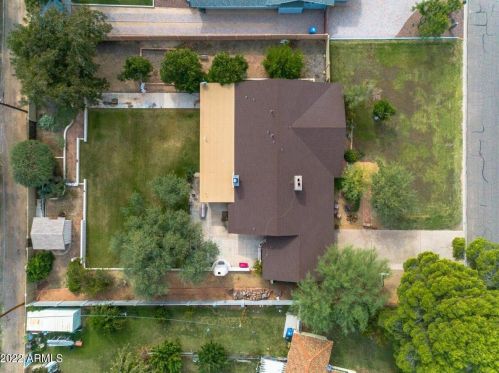 4339 39th St, Phoenix, AZ 85018-4122