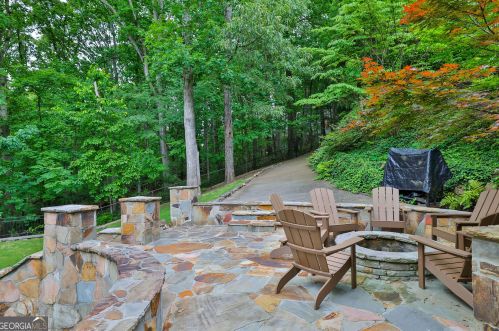 8069 Kenstone Ct, Atlanta GA 30350-4160 exterior