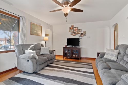 1417 22 St, Manitowoc WI 54220-5510 exterior