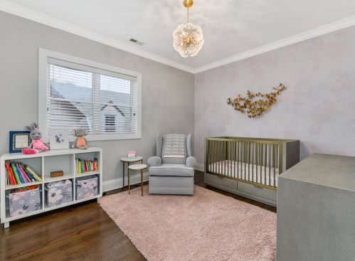 4147 Damen Ave, Chicago IL 60618-3045 exterior