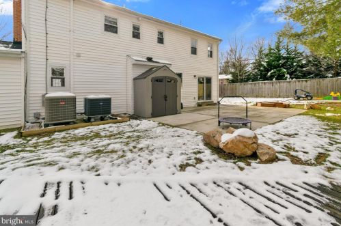 11600 Coldstream Dr, Rockville MD 20854-3619 exterior