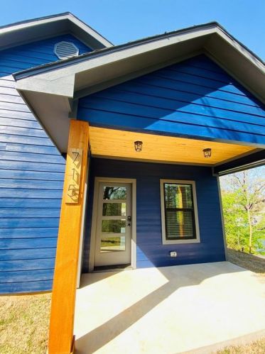 715 Woodard St, Denison TX  75020-2850 exterior