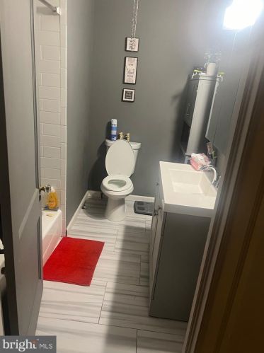 5430 Large St, Philadelphia PA  19124-1122 exterior