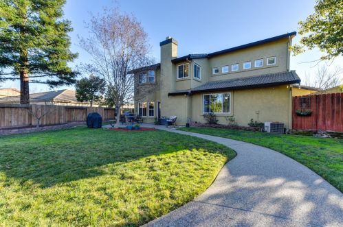 1079 Mallard Cir, Folsom CA 95630-7507 exterior