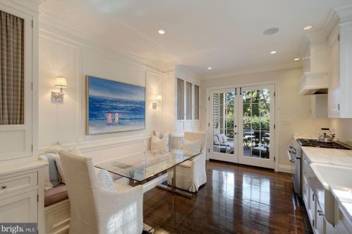 1812 24th St, Washington DC 20020-3422 exterior