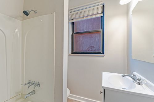 3124 Landis St, Pittsburgh PA 15204-1715 exterior