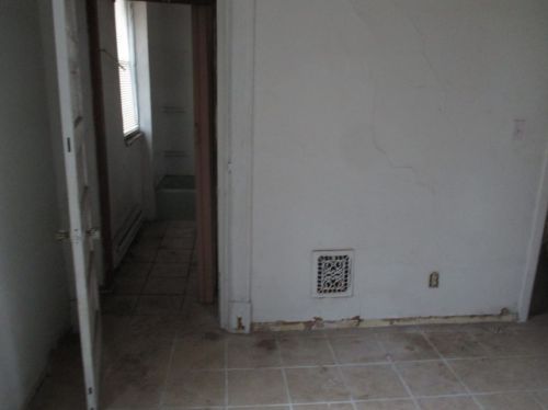 7343 Denniston Ave, Pittsburgh PA 15218-2526 exterior