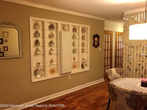 62 Percival Ct, Old Bridge NJ  08857-3211 exterior