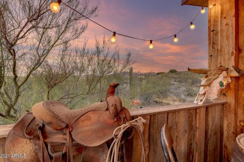 47713 29 Ave, Phoenix AZ 85087-9638 exterior