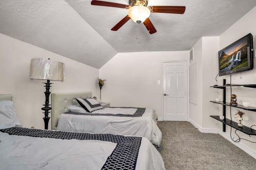 2114 Lazy Grv Dr, Humble TX 77339-3122 exterior