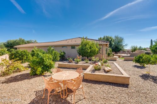 871 Desert Deer Pass, Green Valley AZ 85614-5528 exterior