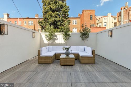 2013 Q St, Washington DC 20002-2373 exterior