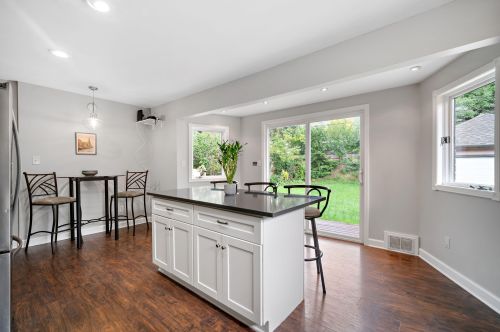 3260 95, Milwaukee WI 53222-3527 exterior