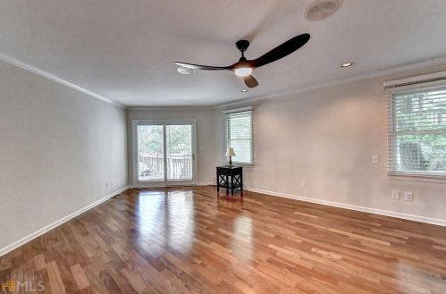 8388 Lake Dr, Lithonia GA  30039-5724 exterior