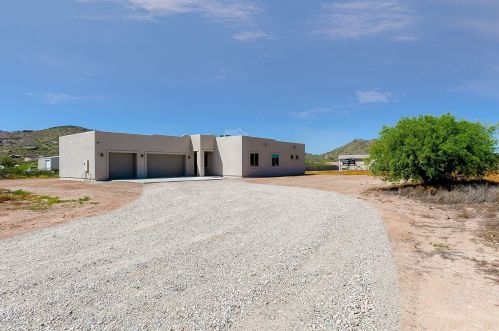 42510 10 Ave, Phoenix AZ 85086-0934 exterior