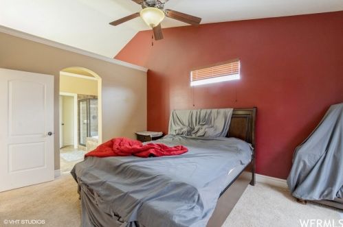 6352 Fish Lk Dr, Taylorsville UT 84081-5579 exterior