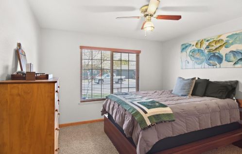 161 Elena Ct, Turlock CA  95380-4233 exterior