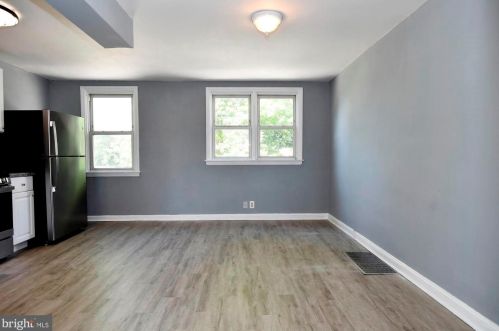 1152 Wycombe Ave, Darby PA 19023-1427 exterior