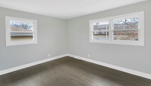 202 Walnut Dr, Saint Charles IL  60174-1540 exterior