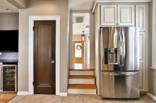 7037 Cornell Ave, Saint Louis MO 63130-2304 exterior