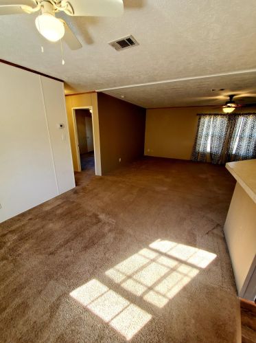 637 Lk Rosemary Ct, Defuniak Springs FL 32433-9628 exterior