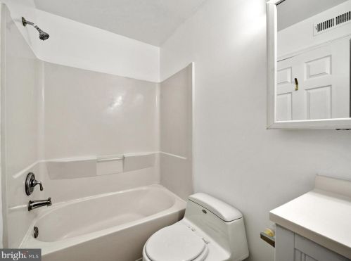 6251 Stephen Reid Rd, Huntingtown MD 20639-8942 exterior