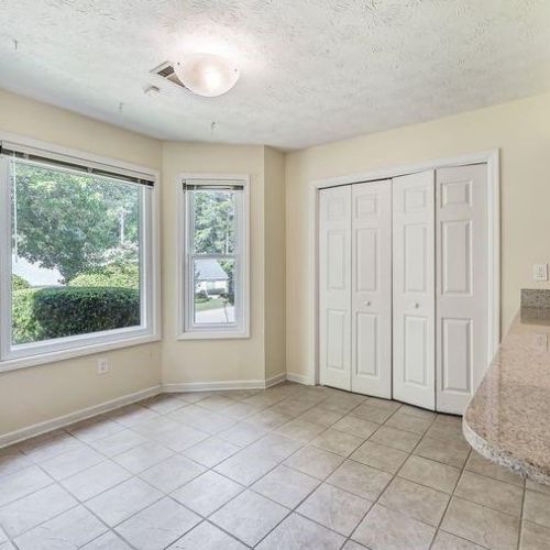 3211 Governors Ct, Duluth GA 30096-3570 exterior