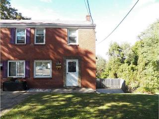 1269 Shadycrest Dr, Pittsburgh, PA 15216-3017