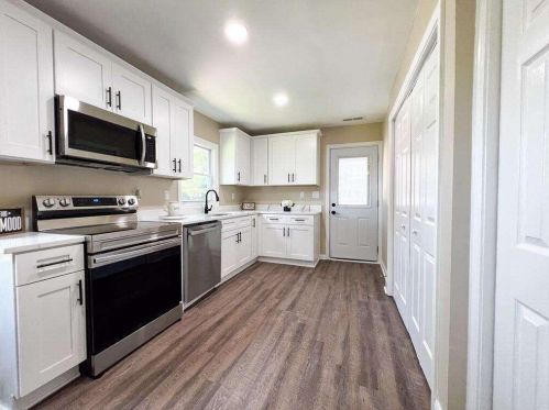 1948 Compton Dr, Atlanta, GA 30315-6629