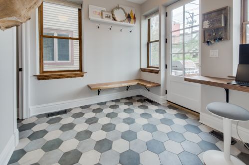 4727 Artesian Ave, Chicago IL 60645-5302 exterior