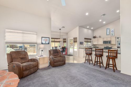 1310 Ivanhoe St, Chandler AZ 85226-1689 exterior