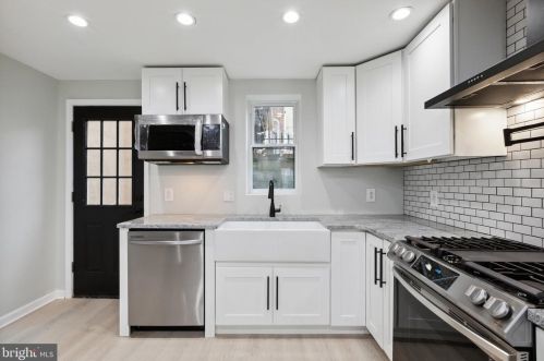 602 Annin St, Philadelphia PA  19147-4809 exterior