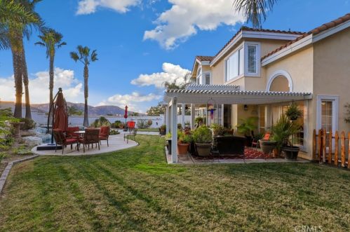 45473 Camino Monzon, Temecula CA 92592-1300 exterior
