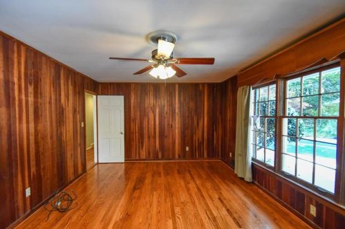 1179 Springdale Rd, Gainesville GA 30501-2443 exterior