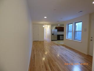 3827 Hamilton St, Philadelphia PA  19104-2315 exterior