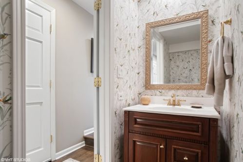 2652 Southport Ave, Chicago IL  60614-1228 exterior