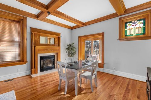 3826 Arsenal St, Saint Louis MO 63116-4803 exterior