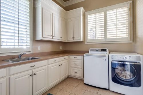 6315 Chamberlyne Dr, Frisco TX 75034-4868 exterior