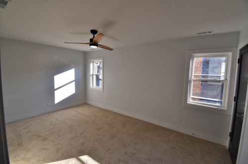 5236 Mason Ave, Chicago IL  60630-1123 exterior