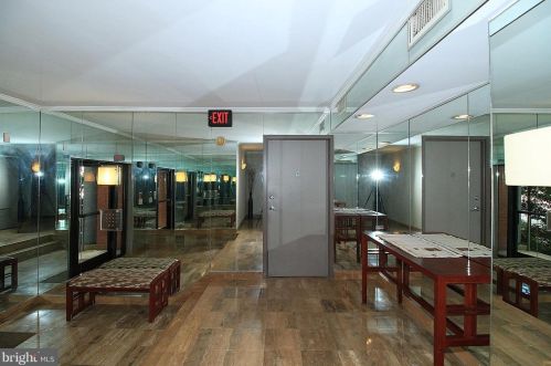 2501 K St, Washington, DC 20037-2020