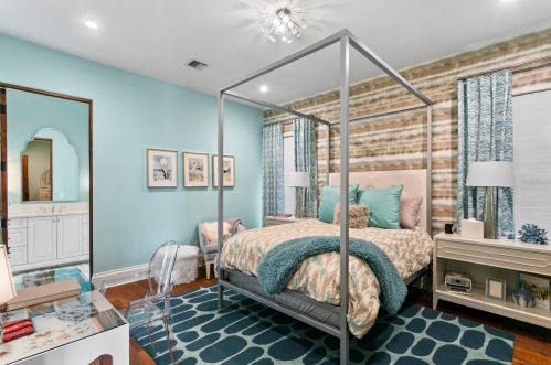 2621 Dundee St, Tampa FL  33629-7516 exterior