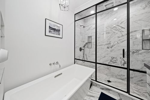 1630 Pr Ave, Chicago IL 60653-3207 exterior