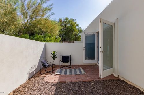 9409 47 St, Phoenix AZ 85008-4132 exterior