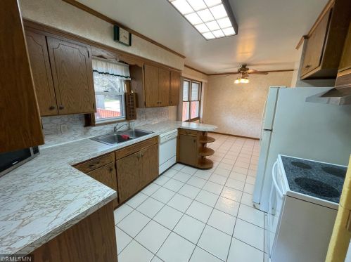 157 20 Ave, South Saint Paul MN 55075-1502 exterior