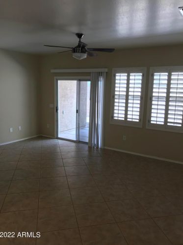 3036 Cavalry Dr, Phoenix AZ  85086-3215 exterior