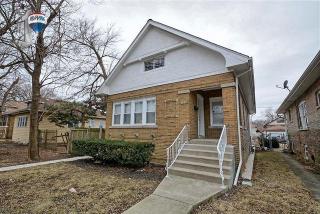 1234 18th Ave, Broadview, IL 60153-1716